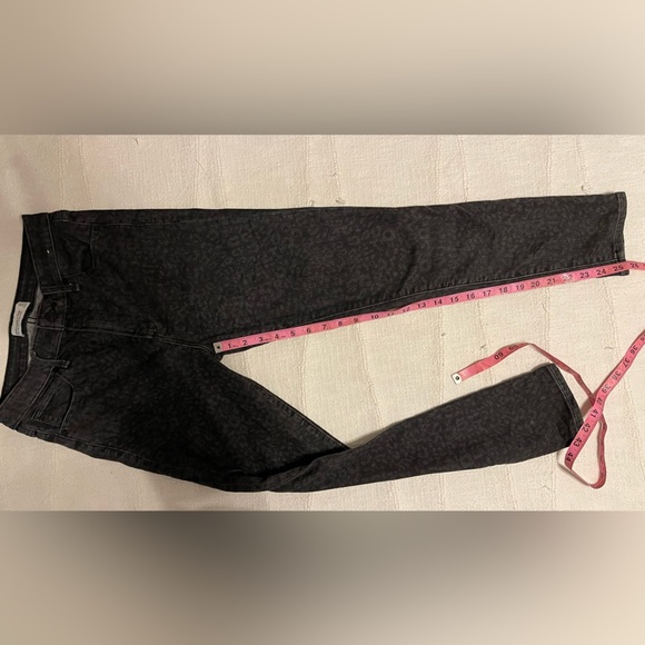 Abercrombie Black & Grey Cheetah Print High Rise Super Skinny Ankle Jeans size 4 - Picture 5 of 6